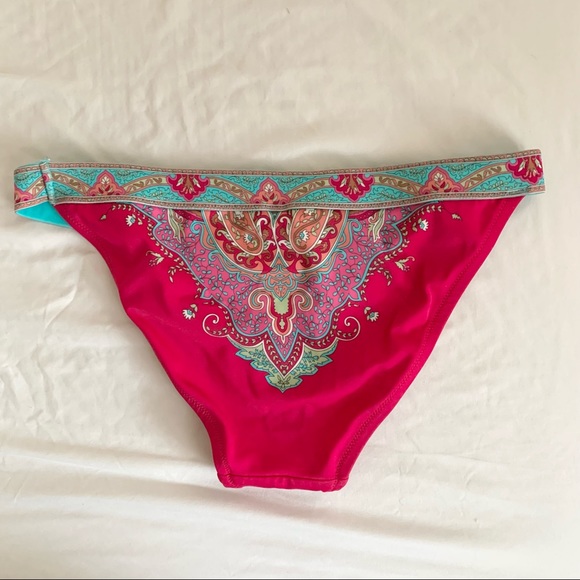 VS Swim Suit - Picture 4 of 5